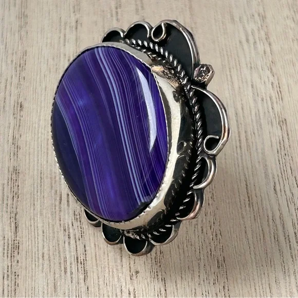 Gary Nez Navajo Purple Banded Agate Native American Huge Signed GN Ring Size 8